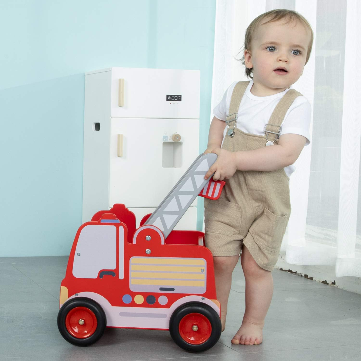 LABEBE fire enginepusherage 12 m+colour redwidth 35 cm, length 37.5 cm, height 45 cmmaterials solid wood, MDF