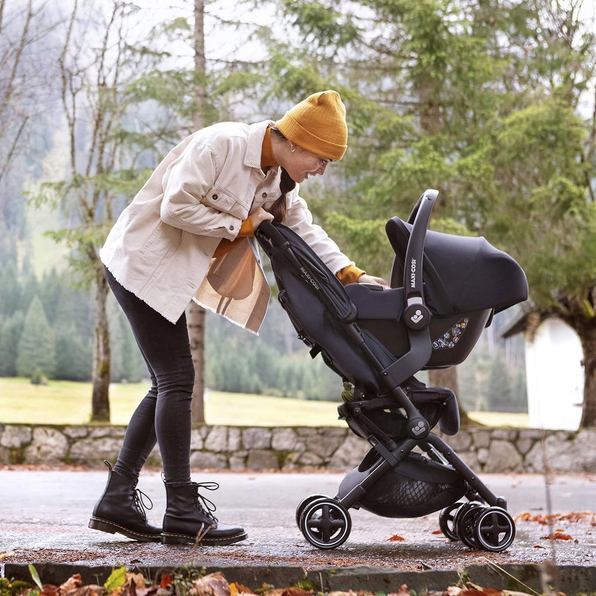 MAXI-COSI adapter for stroller and car seat