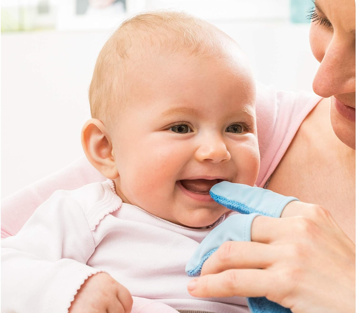 MAM Oral Care cepillo de dientes para el cuidado bucal con microfibra 0+