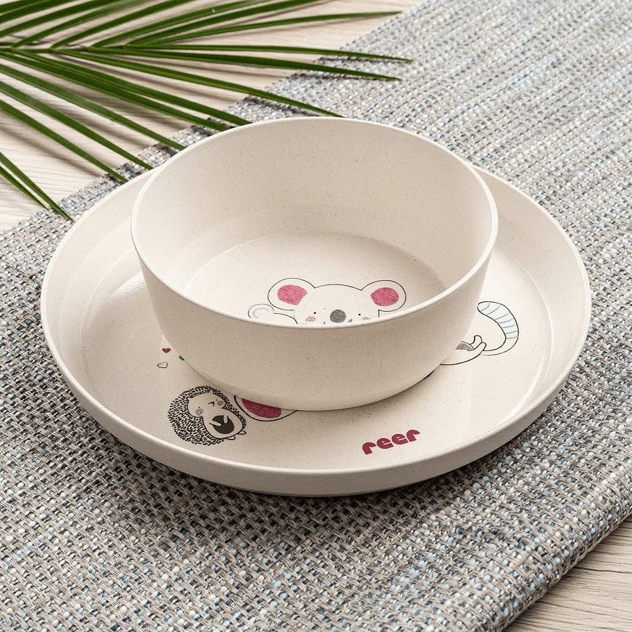 REER Set of utensils. - Plate, cup, bowl, fork