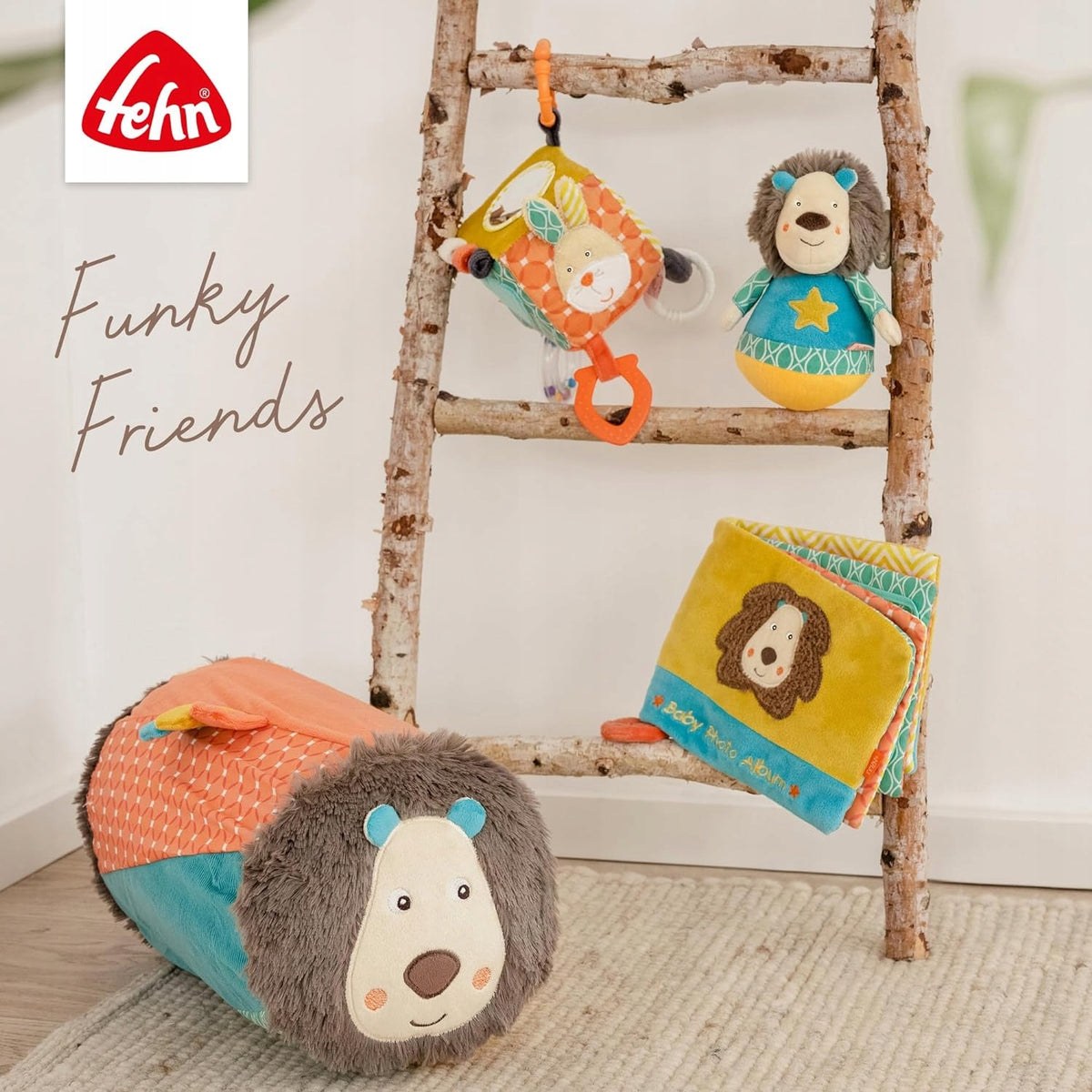 FEHN Funky Friend Stehaufmännchen 18cm Rassel LÖWE