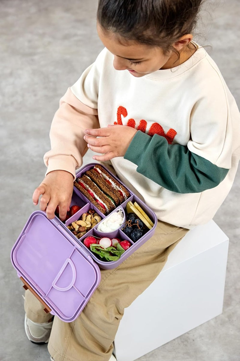 LASSIG Bento lunchtrommel met uitneembare vakken 17x21 cm KLEIN HART