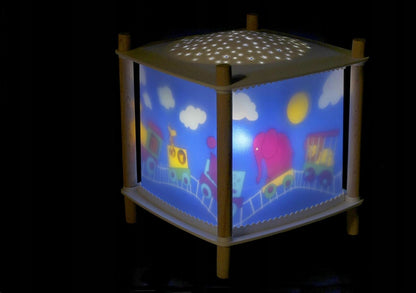 TROUSSELIER Revolution bedlampje, ster projector, trein deuntjes