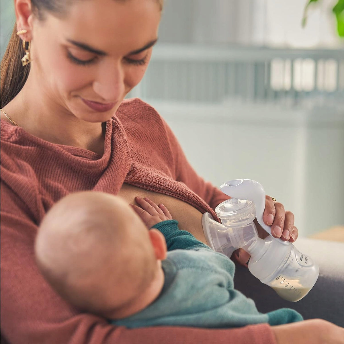 PHILIPS AVENT Natural SCF430/60 sacaleches manual con accesorios