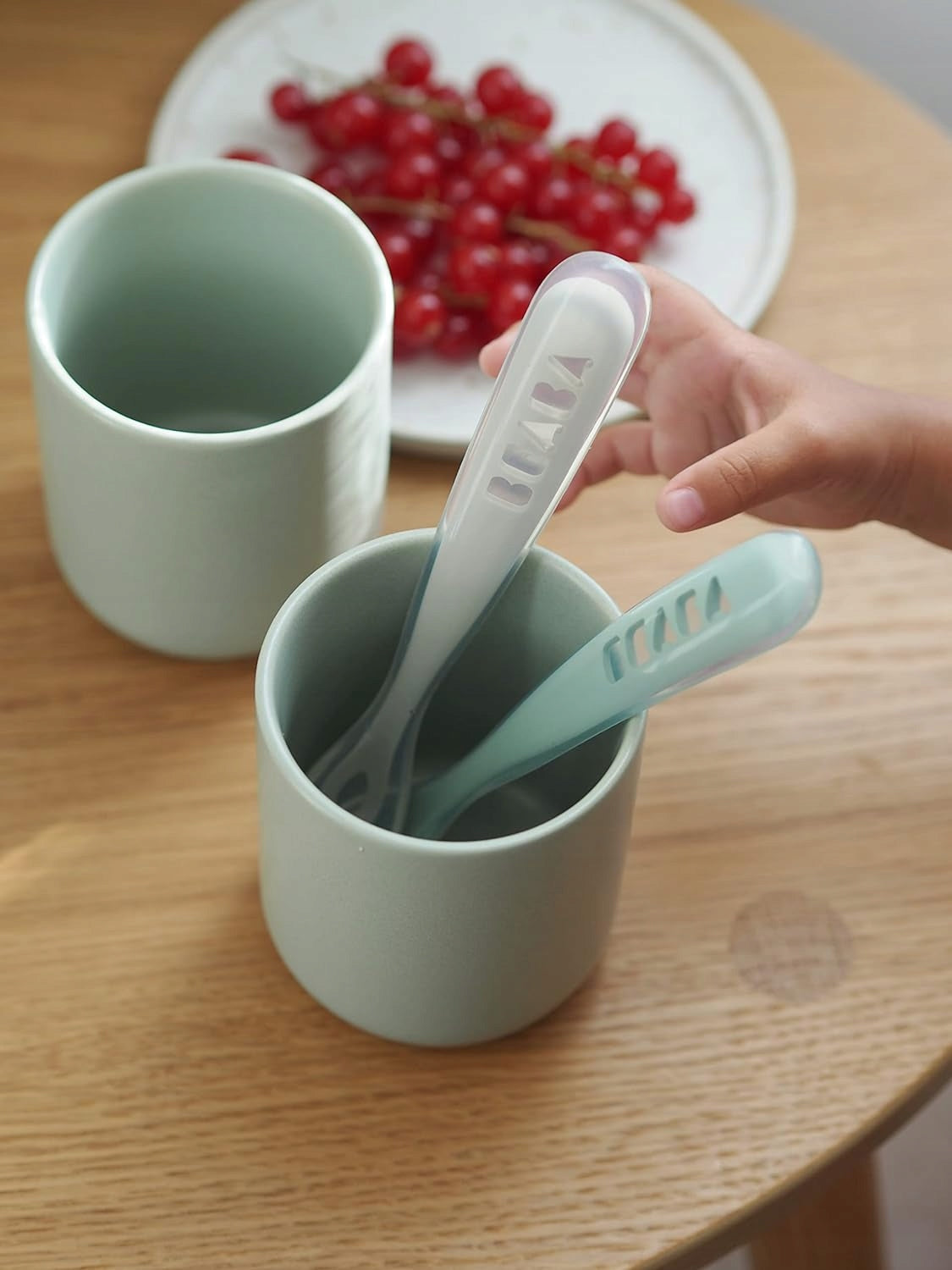 BEABA cuillère en silicone x2 + étui