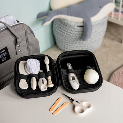 TOMMEE TIPPEE CareProtect zestaw do pielęgnacji dziecka