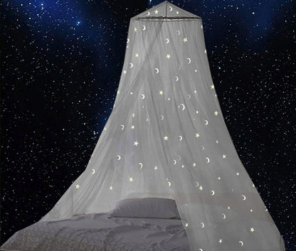 GLOW BED szúnyogháló kiságyhoz, baldachinhoz fluoreszkáló csillagokkal