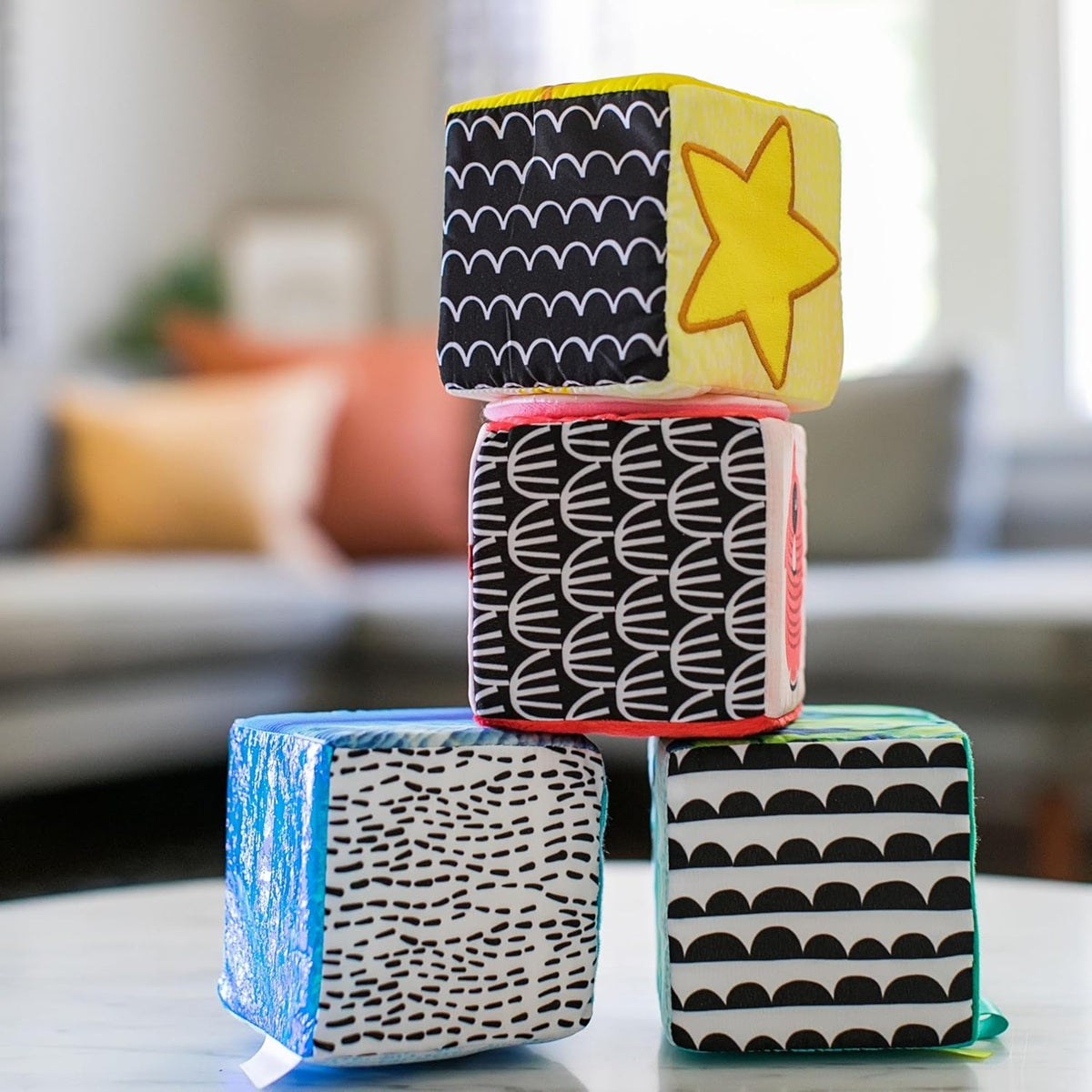 BABY EINSTEIN Explore & Discover Blocks zachte educatieve blokken 4 stuks