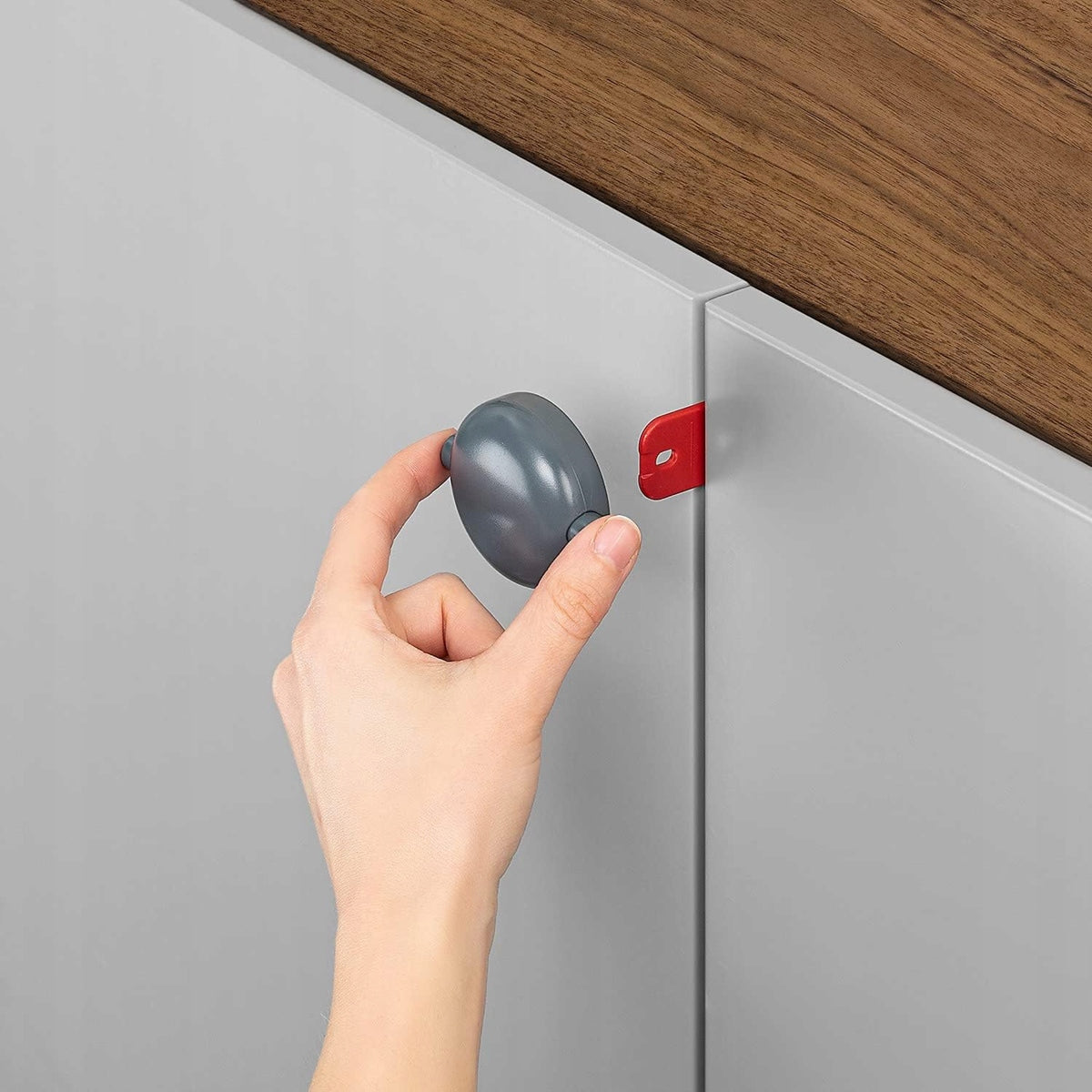 REER protections pour armoires à double porte 1 pièce