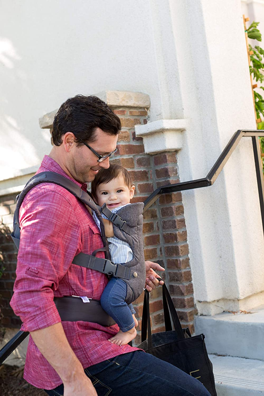 INFANTINO 4-in-1 soft baby carrier