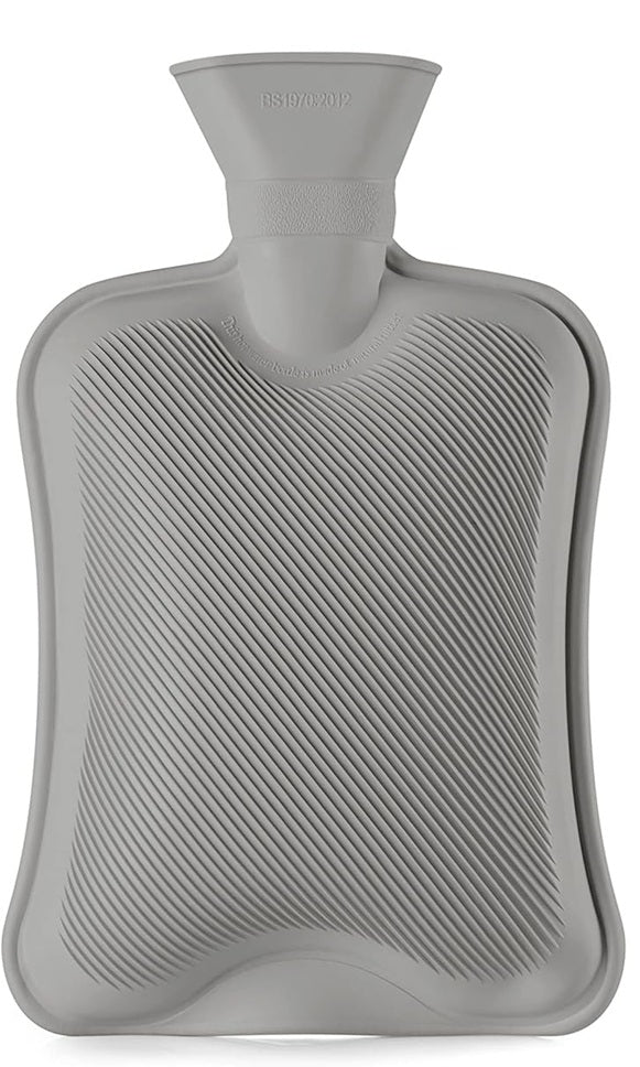 BLUMTAL One rubberen warmwaterkruik 1,8 liter + fleece hoes 21 x 31 cm
