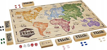 HASBRO Risk stratégiai társasjáték, fa játéktábla és bábuk, FRANCIA