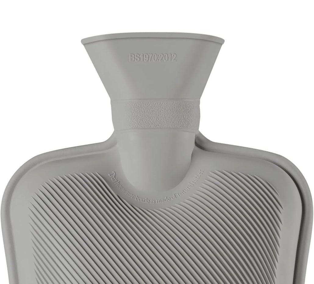 BLUMTAL One rubberen warmwaterkruik 1,8 liter + fleece hoes 21 x 31 cm