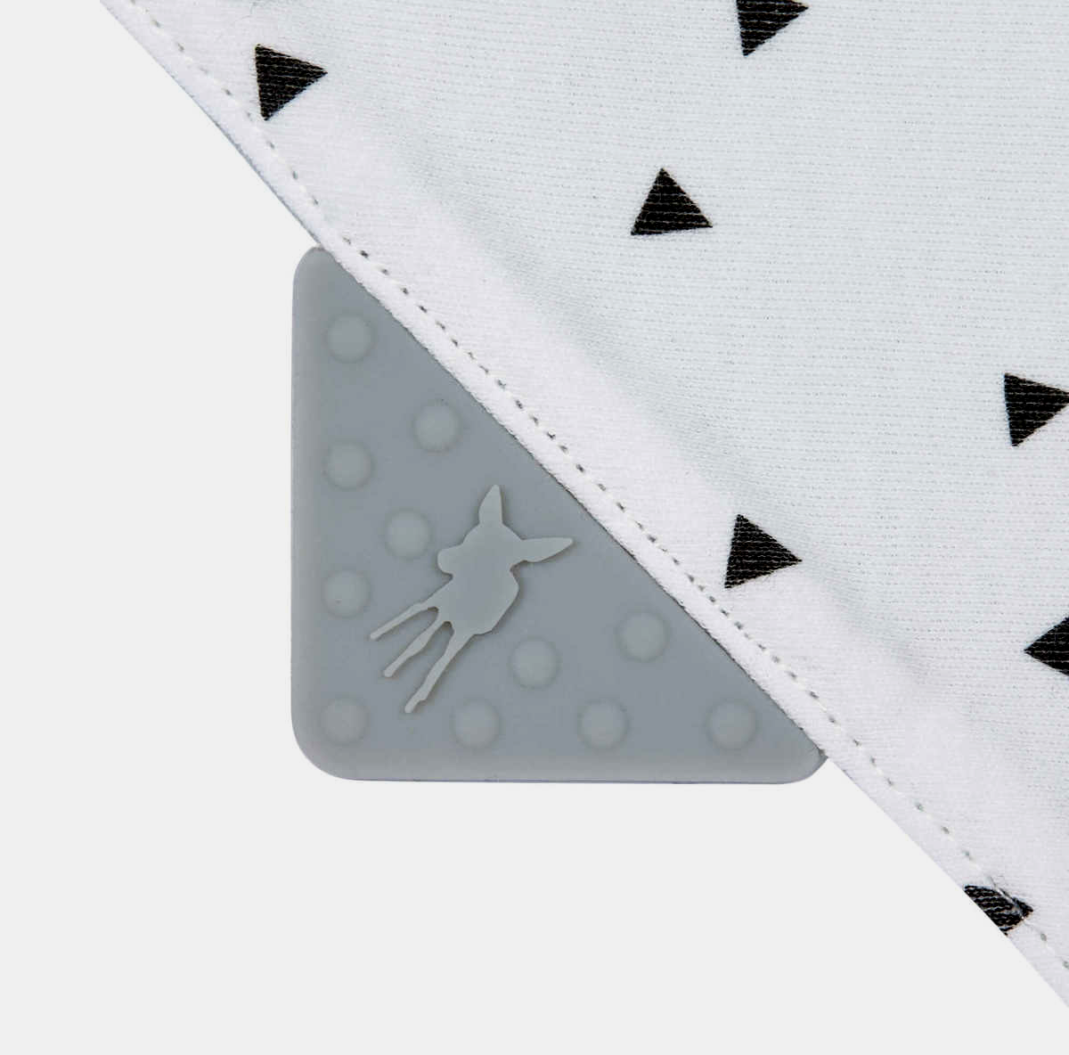 LASSIG bandana met siliconen bijtring 0-12 m