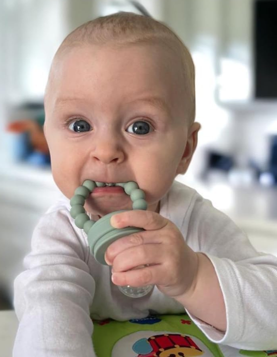 STONNY Fruchtschnuller für Babys + 3 Mundstücke 3-24 Monate