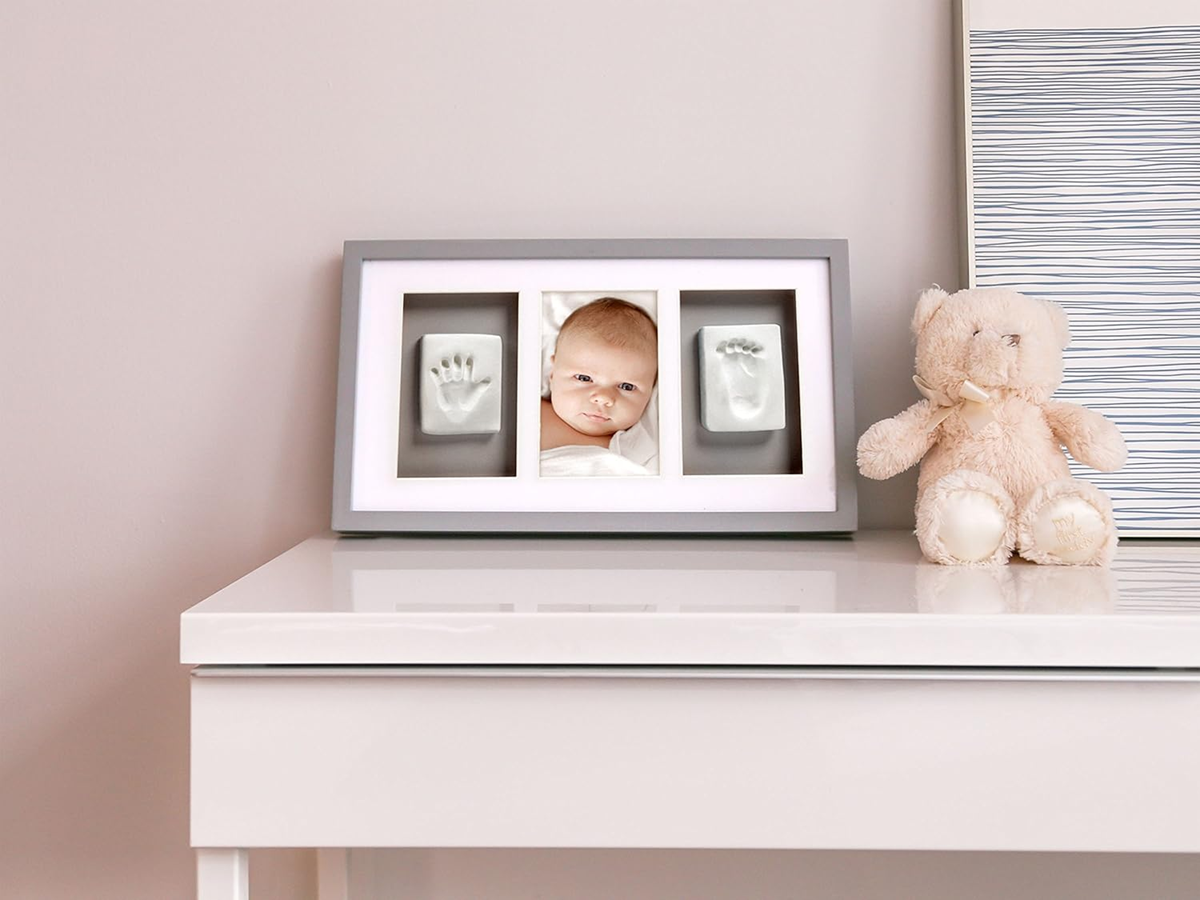PEARHEAD Cornice deluxe in legno per foto e impronte 24 x 42 cm + argilla