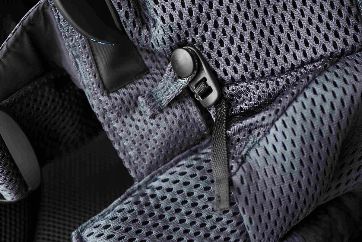 BABYBJORN Move Airy Mesh nosidełko ergonomiczne 3,5-12kg, przewiewna siateczka 3D i regulowane zapięcie