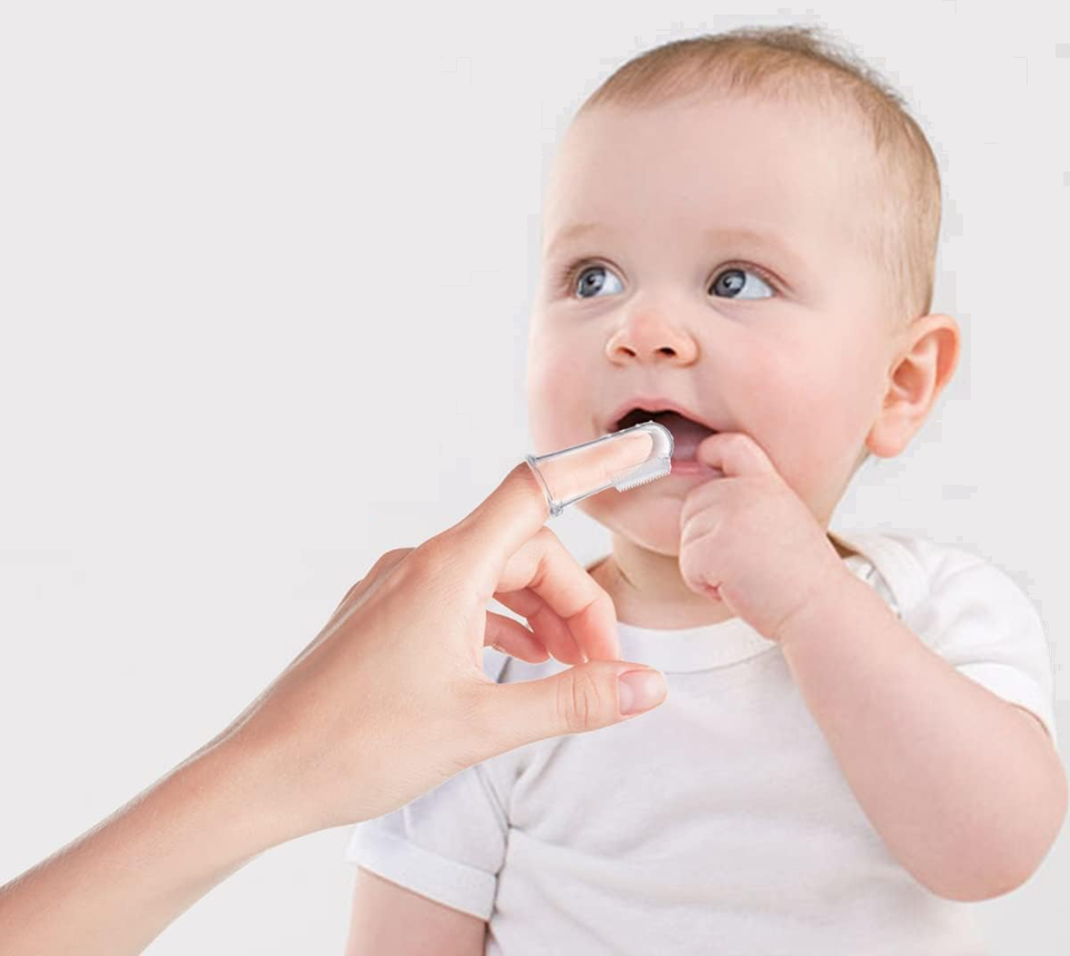 NUBY brosse à dents en silicone pour doigt + étui
