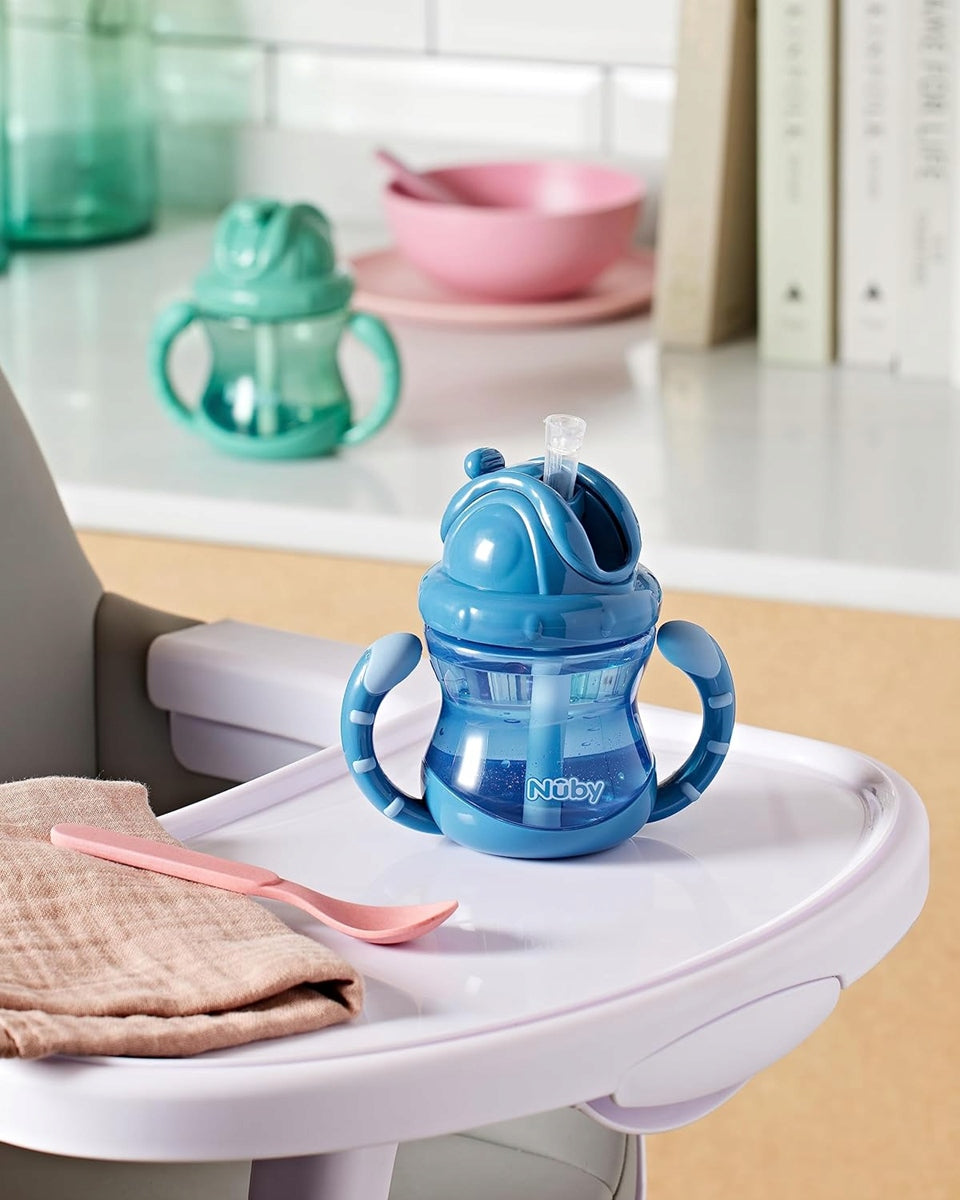 NUBY tazza antigoccia con cannuccia 12 m+ 270 ml