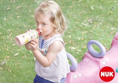 NUK Junior Cup PALACK 18 hónap+ push-pull szívóka 300 ml KAMÉLEON HATÁS