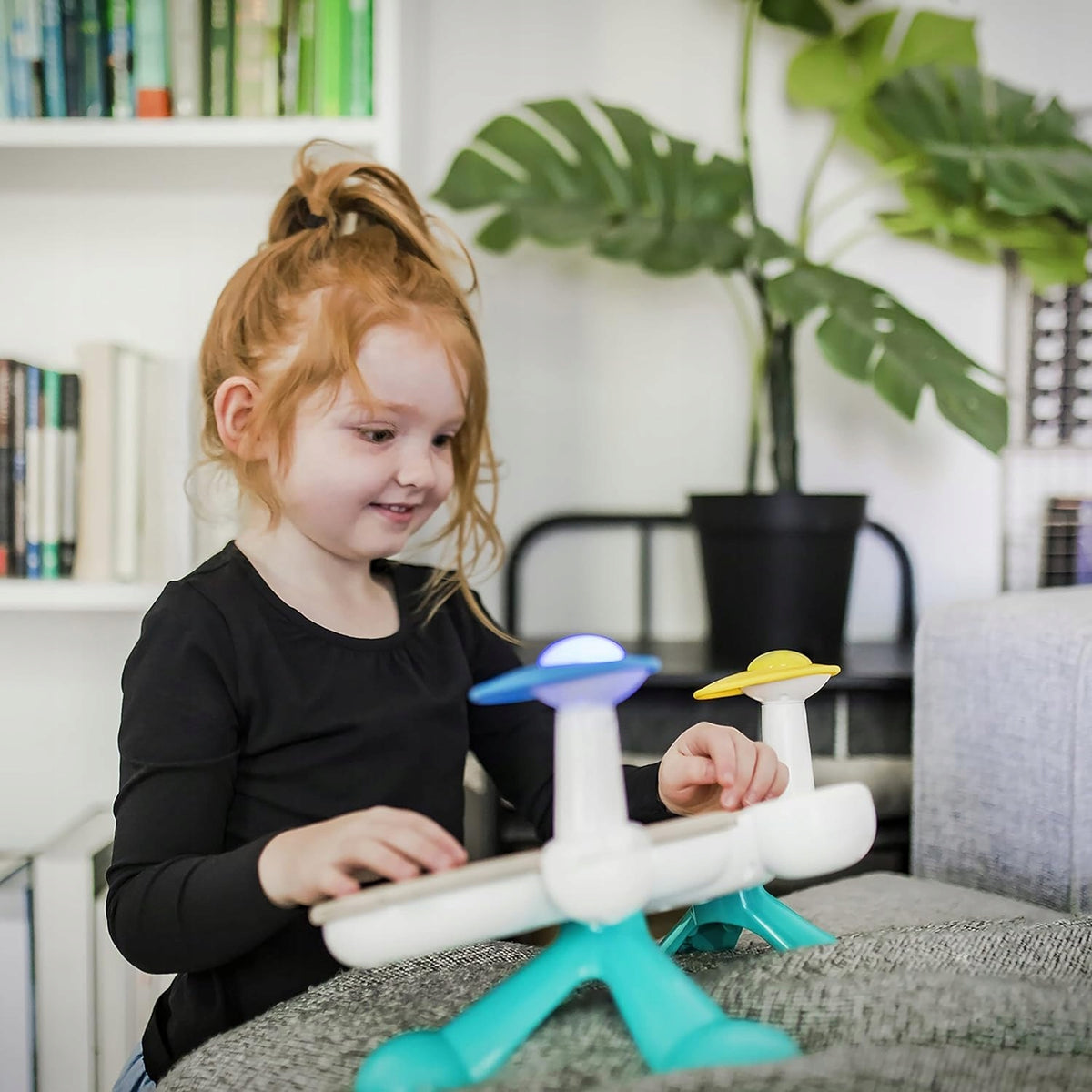 HAPE Baby Einstein drewniana perkusja dotykowa dla dzieci 12 m+, wielokolorowa zabawka muzyczna