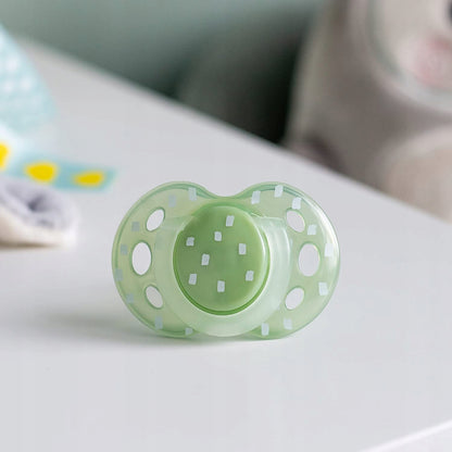 TOMMEE TIPPEE Schnuller symmetrisch x6 NACHTLEUCHTEND 18-36