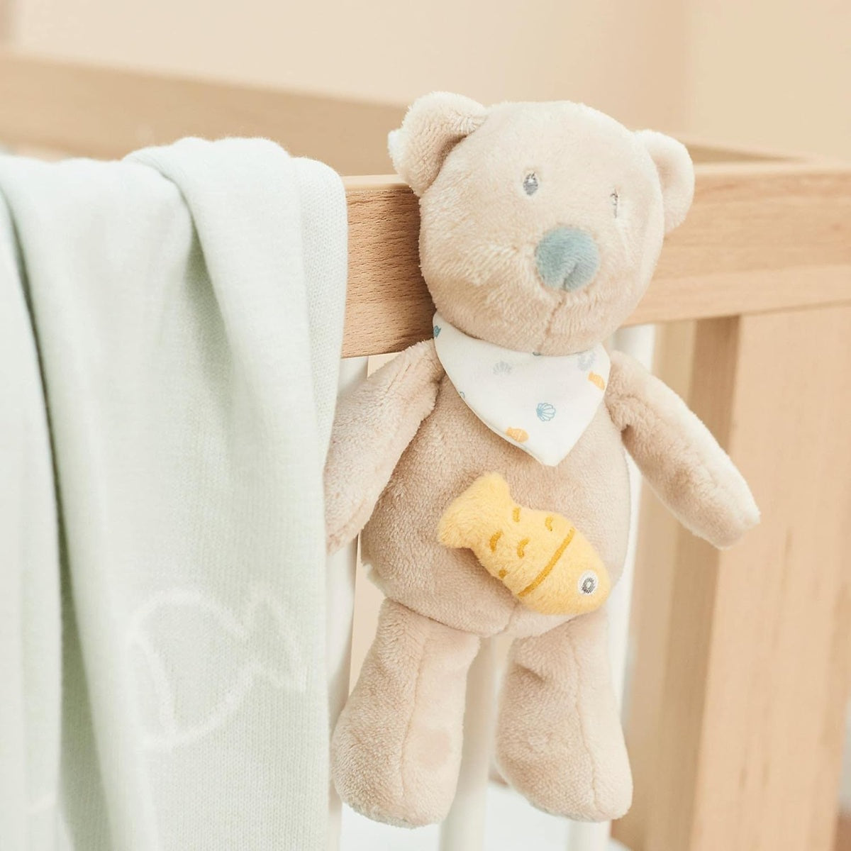 NATTOU Julia de beer pluche knuffel met muziekdoosje La-Le-Lu 23 cm