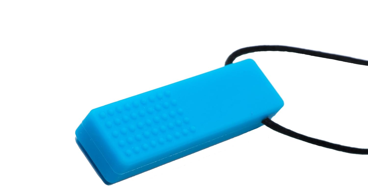 TILCARE Chew Chew calming chewable necklace