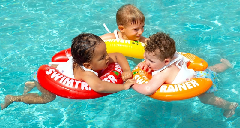 FREDS Swimtrainer zwemring voor zwemles 4-8 jaar 20-36 kg