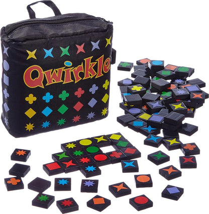 999 GAMES Qwirkle game + case