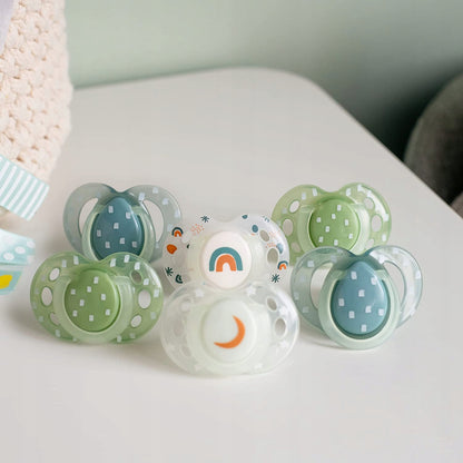 TOMMEE TIPPEE smoczki symetryczne x6 ŚWIECĄ 18-36, silikonowe smoczki dla dzieci 18–36 miesięcy