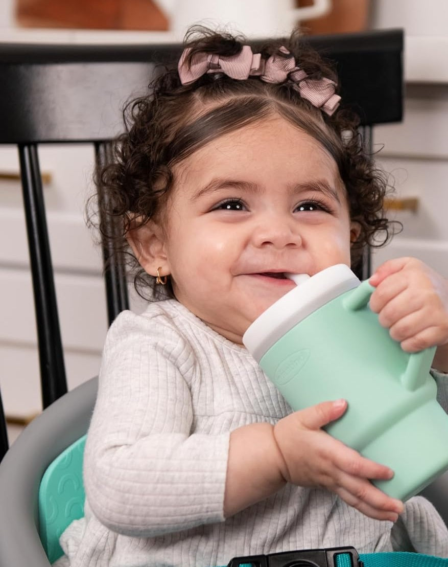 INFANTINO My 1st Tumbler siliconen anti-lek beker met tuit 266 ml 6 m+