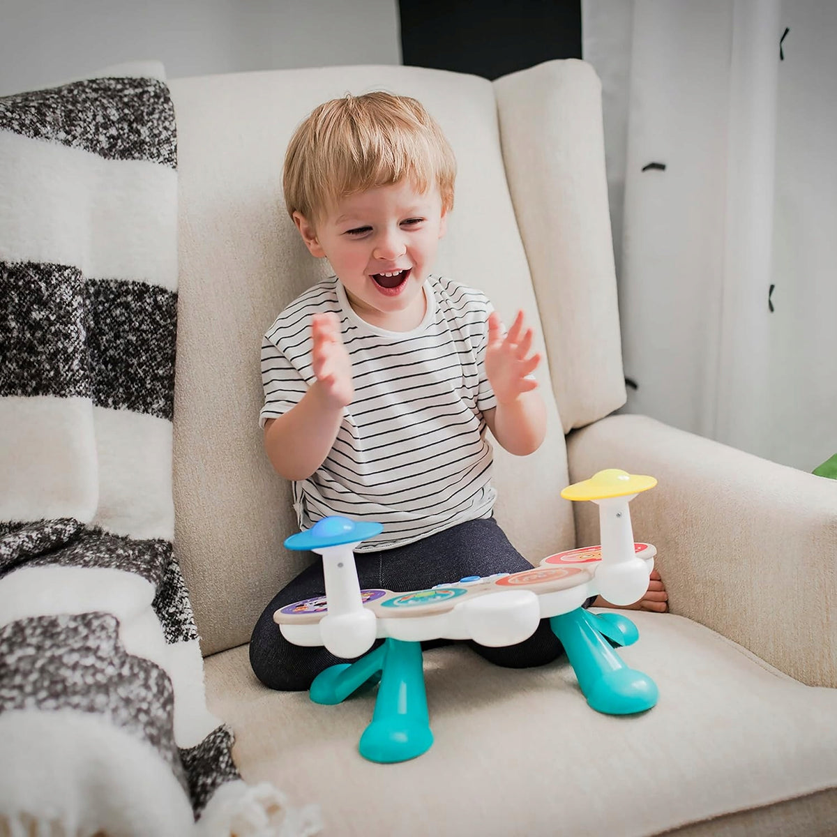 HAPE Baby Einsteintactile drumsage 12 m+multicolouredwidth 38 cm, height 23 cm, depth 19.9 cmmaterials wood