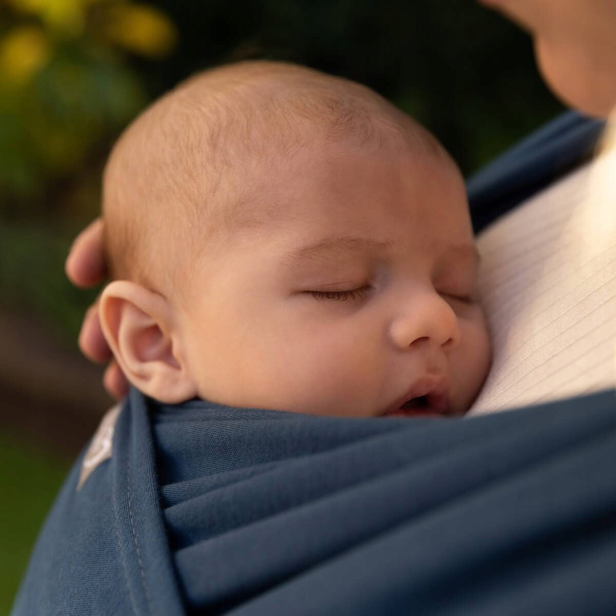 HOPPEDIZ chusta elastyczna do noszenia 4,6 x 0,5 - granatowa chusta dla noworodka, miękka i wygodna